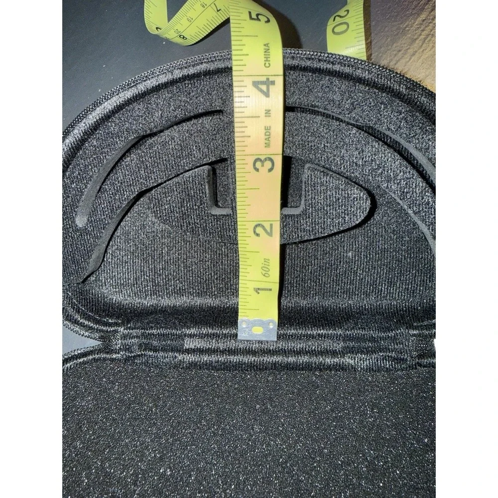 Oakley Radarlock & Radar Soft Vault Case - Holds Radarlock & 1 Additional lens